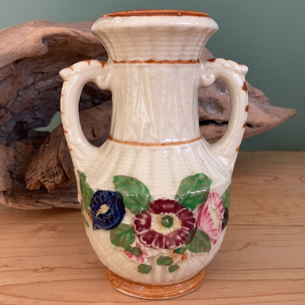 Cute Vintage Vase Made in Japan Great Condition!